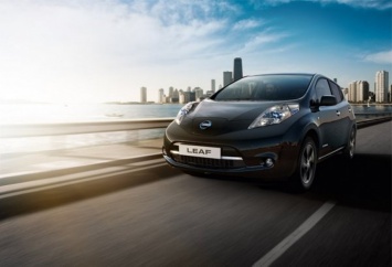 Стала известна стоимость электрокара Nissan Leaf Black Edition для Великобритании