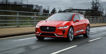 Электрический кроссовер Jaguar I-Pace Concept вывели на улицы Лондона