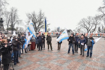 Под одесской мэрией прошло два митинга (фото)