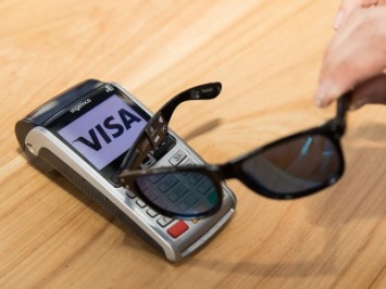 Visa предлагает оплачивать покупки с помощью очков