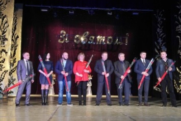 Героев коммунального фронта Покровска поздравили с профессиональным праздником