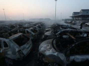 Химический взрыв в Китае уничтожил почти две тысячи новых Volkswagen. ФОТО