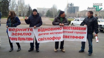 Николаевцы в очередной раз выступили против строительства церкви Московского патриархата в Корабельном районе