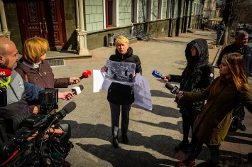 Одесские «автомайдановцы» требуют «антиалкогольной люстрации» для судей и прокуроров