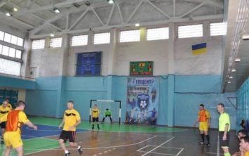 Моряки НАТО и украинских ВМС сыграли в футбол в Одессе