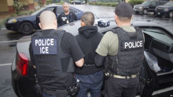 Администрация Трампа опубликовала первый доклад о "городах-убежищах" для нелегалов