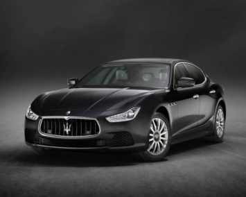 Итальянцы представили Maserati Ghibli 2017
