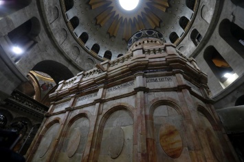 В Иерусалиме завершили реставрацию Гроба Господня