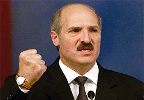 Во Львове возмущены приглашением в город диктатора Лукашенко