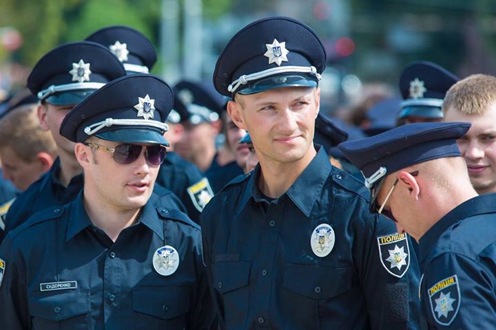 Киевские полицейские нашли под Lexus взрывчатку