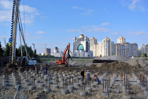 Скандальная "Солнечная Ривьера" на Левобережной получила статус "самостроя"