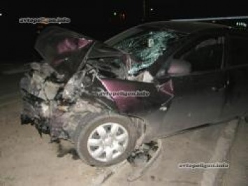 ДТП в Киеве: на Перова Honda Accord протаранил Daewoo Lanos - пострадал водитель. ФОТО