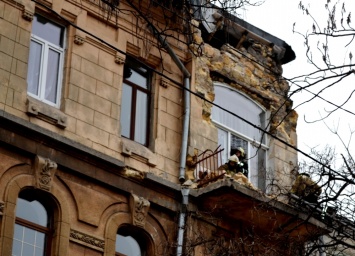 При обрушении фасада на Екатерининской никто не пострадал
