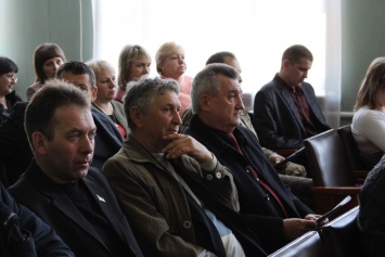 Депутаты Новоодесского райсовета требуют продлить мораторий на продажу сельскохозяйственных земель