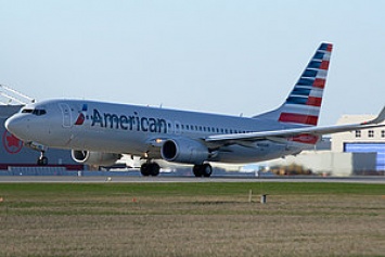 Пилот Boeing 737 American Airlines скончался перед посадкой в американском аэропорту