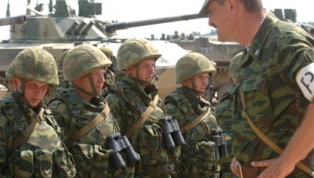 Жителей оккупированного Крыма призовут на службу в армии РФ за пределами полуострова
