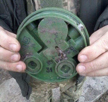 СБУ показала российское оружие, которое применяют донбасские боевики