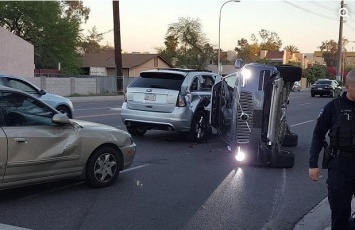 Беспилотное такси угодило в первую аварию