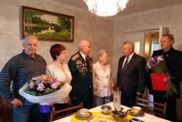 В Ялте поздравили с 90-летним юбилеем Ивана Журавлева
