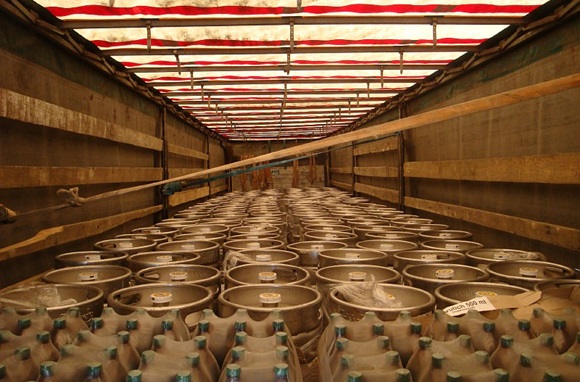 В Крым под видом кваса везли 14 тыс. литров украинского пива (ФОТО)