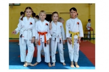 Криворожане стали призерами чемпионата области по традиционному карате