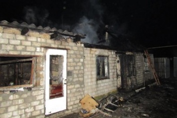 Северодонецкие спасатели ликвидировали возгорание летней кухни