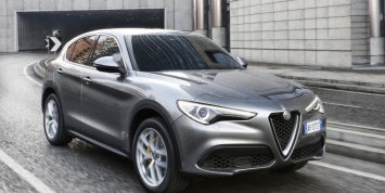 Alfa Romeo Stelvio получает новые двигатели