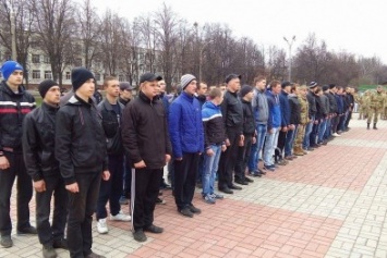 100 сумских призывников пополнили ряды Вооруженных Сил Украины (ФОТО)