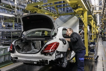 Строительство завода Mercedes в Подмосковье начнется в июне