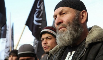 В Крыму задержаны 60 бородачей: Чубаров и Климкин спешат на помощь