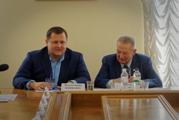 Борис Филатов пообещал финансово помочь в праздновании 100-летия ДНУ