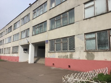 Школьники Чернигова о скандальной драке: "Она попала в плохую компанию"