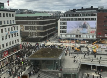Арестованный шведской полицией мужчина взял на себя ответственность за теракт в Стокгольме
