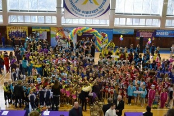 В Каменском открылся чемпионат Украины по черлидингу