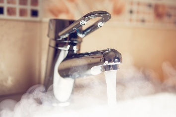 Киевлян предупредили об отключении горячей воды в домах