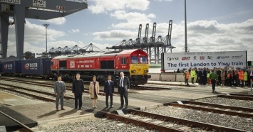 Великобритания отправила первый поезд в Китай