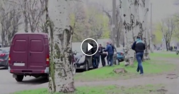 В Запорожье СБУ задержала боевика ЛНР, приехавшего на лечение: появилось видео