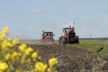 Черниговские аграрии опережают планы