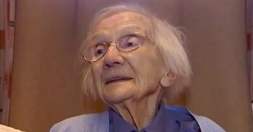 Весь мир был удивлен одновременно смешным и простым секретом долголетия этой 109-летней бабули!