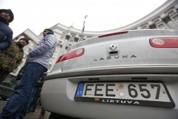 В Киеве появились автомошенники - забирают автомобили с иностранной регистрацией