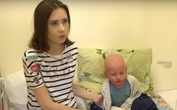 В Днепре спасают трехлетнего Вадима с синдромом Нетертона