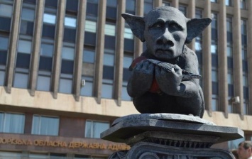Памятник «скорби русского мира» открыт в Запорожье