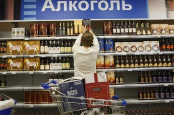 Суд отменил запрет Киевсовета на ночную продажу алкоголя