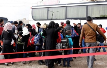 В четырех городах Сирии началась эвакуация