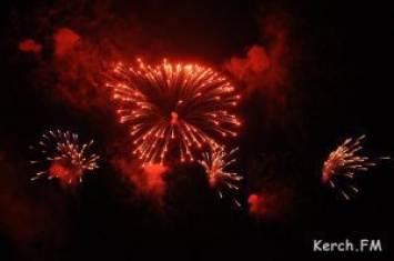 В День Победы в Керчи обещают праздничный артиллерийский салют и фейерверк