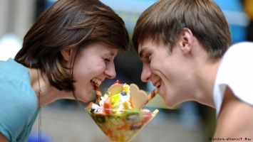 Немецкие психологи: Какая еда делает нас счастливыми?