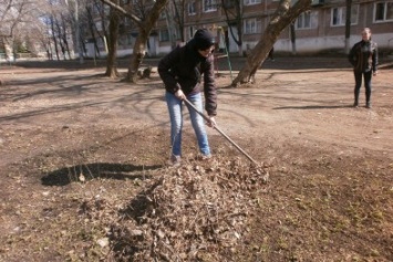 В Центральном районе продолжаются работы по благоустройству