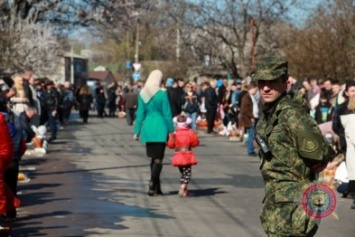 Нацгвардия и полиция взяли под охрану все кладбища Донецкой области