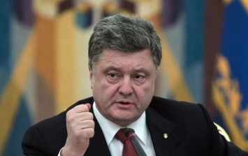 Порошенко: Президент Украины - это один из самых сложных постов среди президентов всего мира