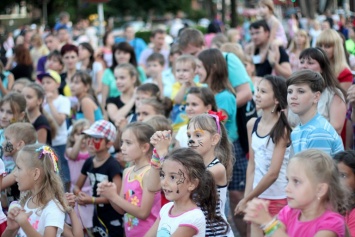 Запорожцев приглашают в "Дубовку" на фестиваль